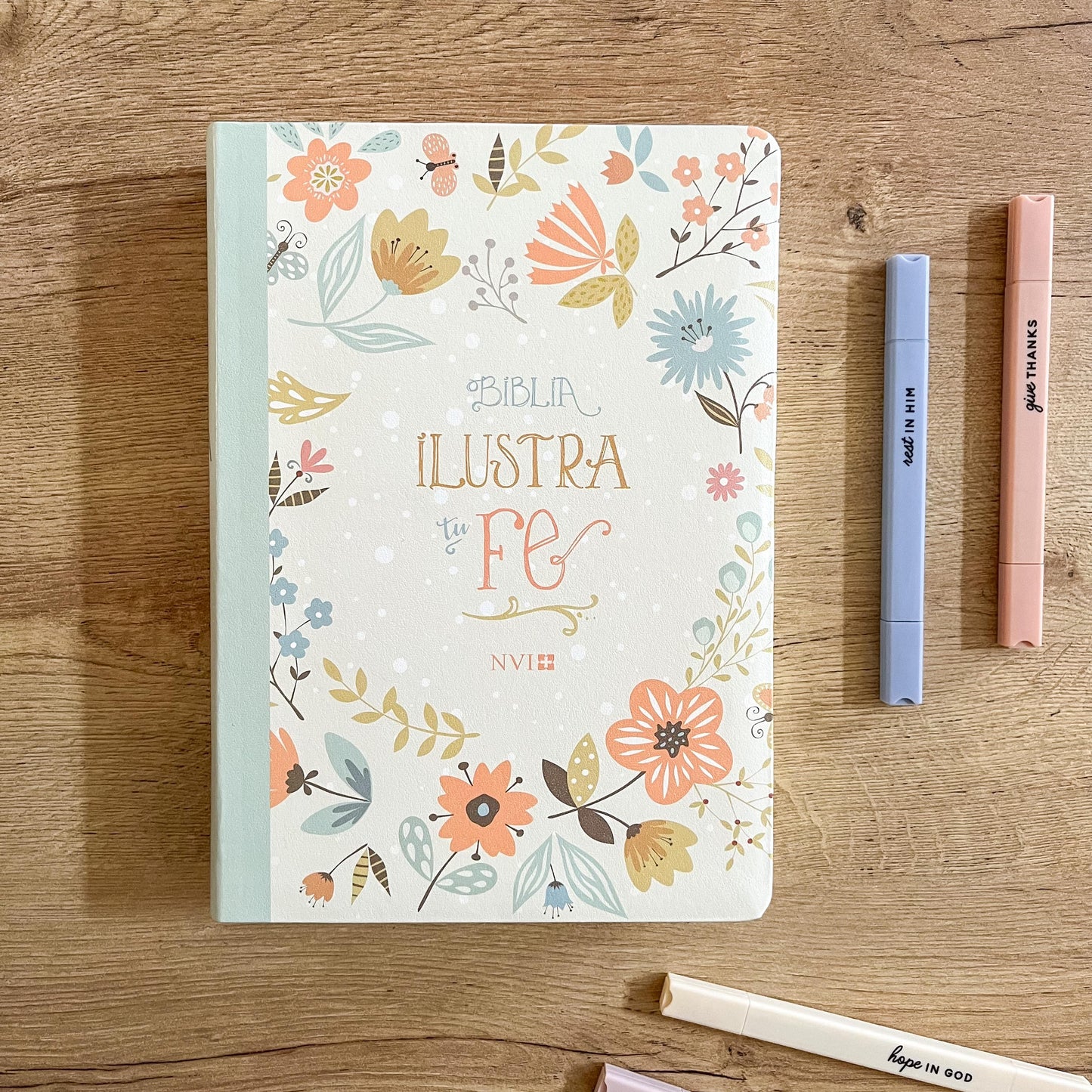 Biblia Ilustra tu Fe beige